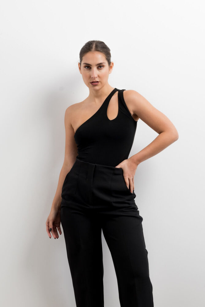 The French 95 - Swiss online shopping for women's fashion - Shop women's one shoulder tops at affordable prices - Free shipping in Switzerland