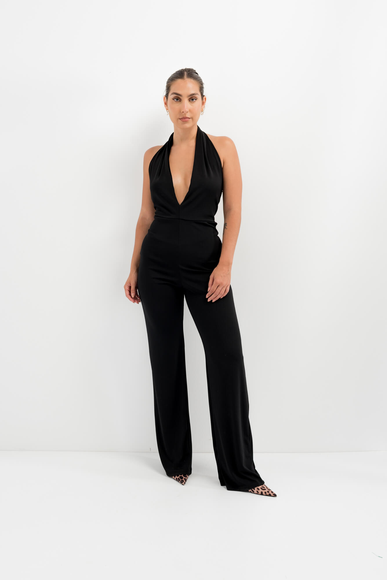 The French 95 - Swiss online shopping for women's fashion - Shop women's V neck jumpsuits at affordable prices - Free shipping in Switzerland