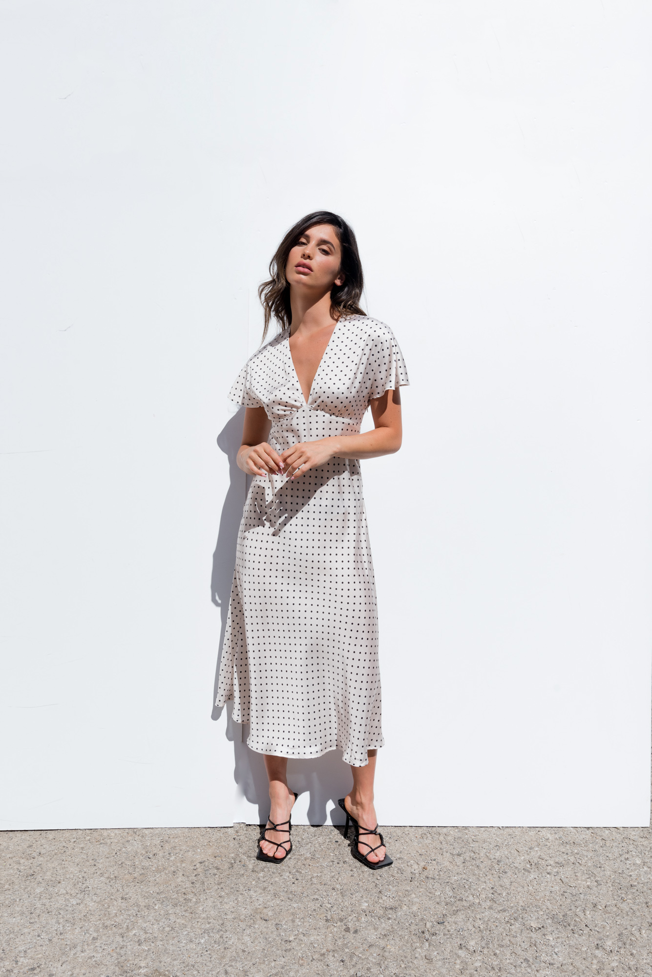 The French 95 - Swiss online shopping for women's fashion - Shop women's polka dot dresses at affordable prices - Free shipping in Switzerland